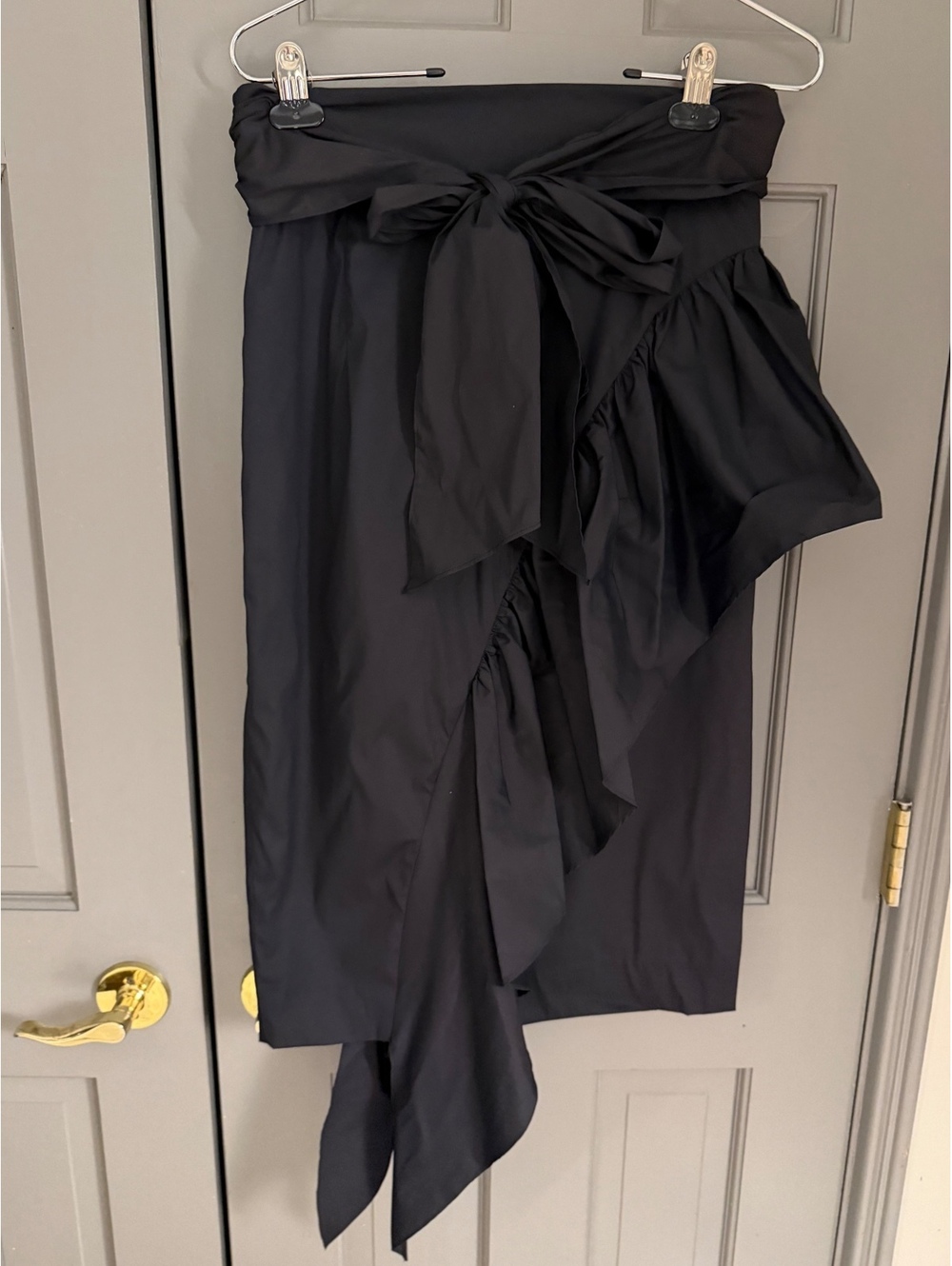 MILLY Women's Black Asymmetric Ruffle Bow Wrap Skirt Sz 10 EUC